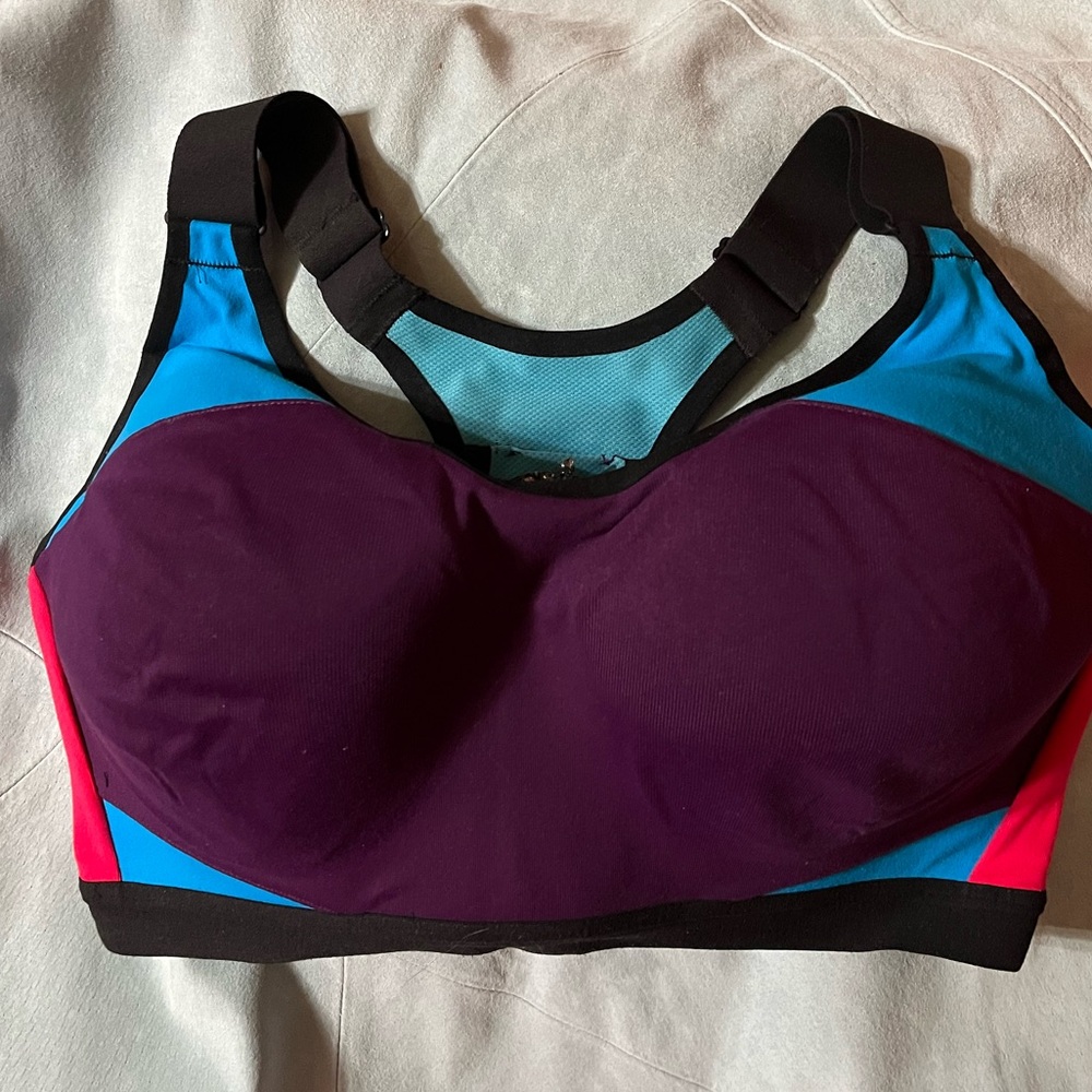 High Impact Color Block Sports Bra